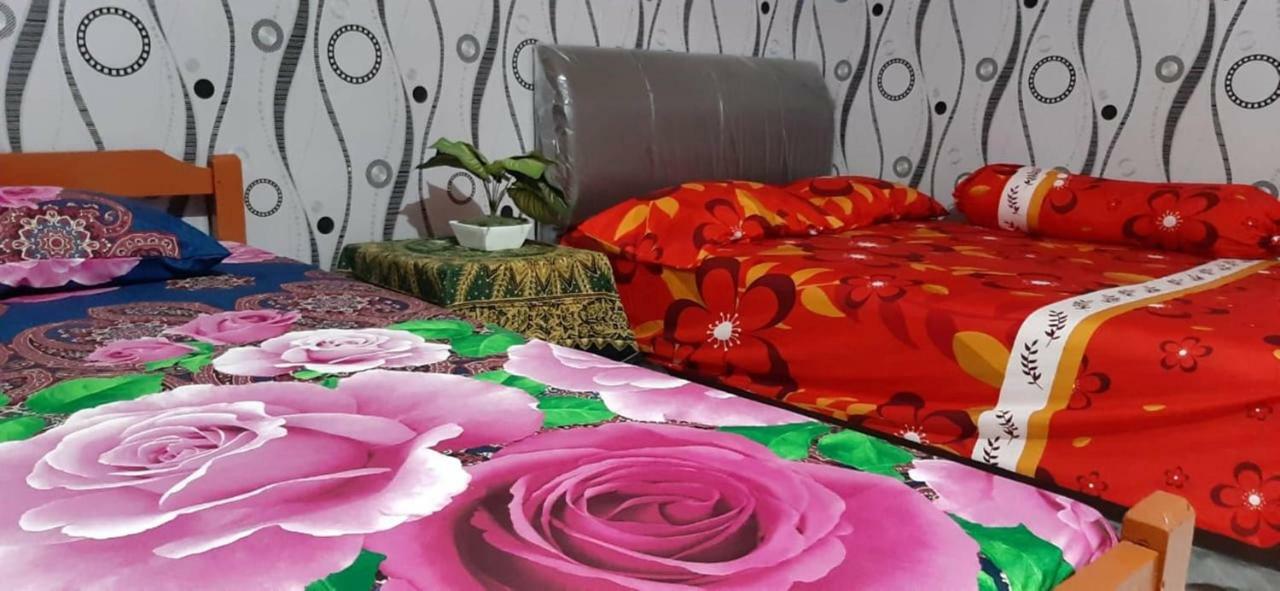 Dharmawati Homestay Syariah At Terminal Purabaya Waru Exteriér fotografie