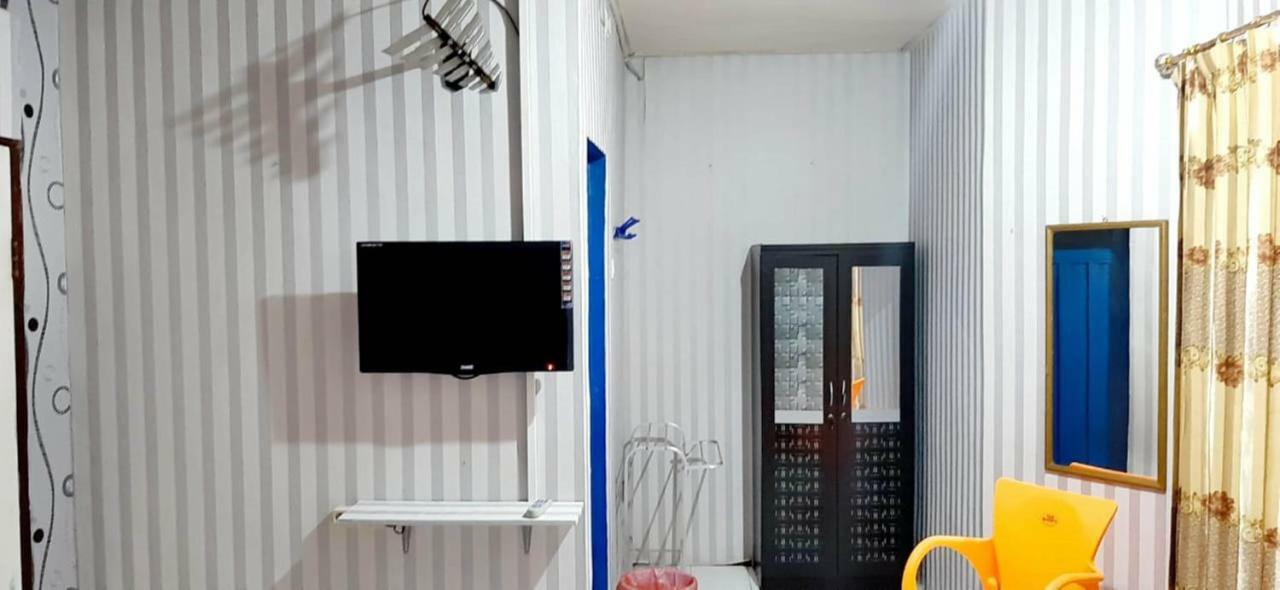 Dharmawati Homestay Syariah At Terminal Purabaya Waru Exteriér fotografie