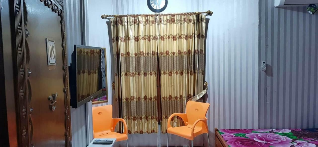 Dharmawati Homestay Syariah At Terminal Purabaya Waru Exteriér fotografie
